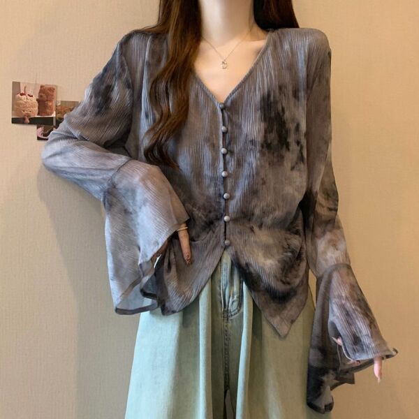 Girl Belly-Covering Slimming Horn Sleeve Top