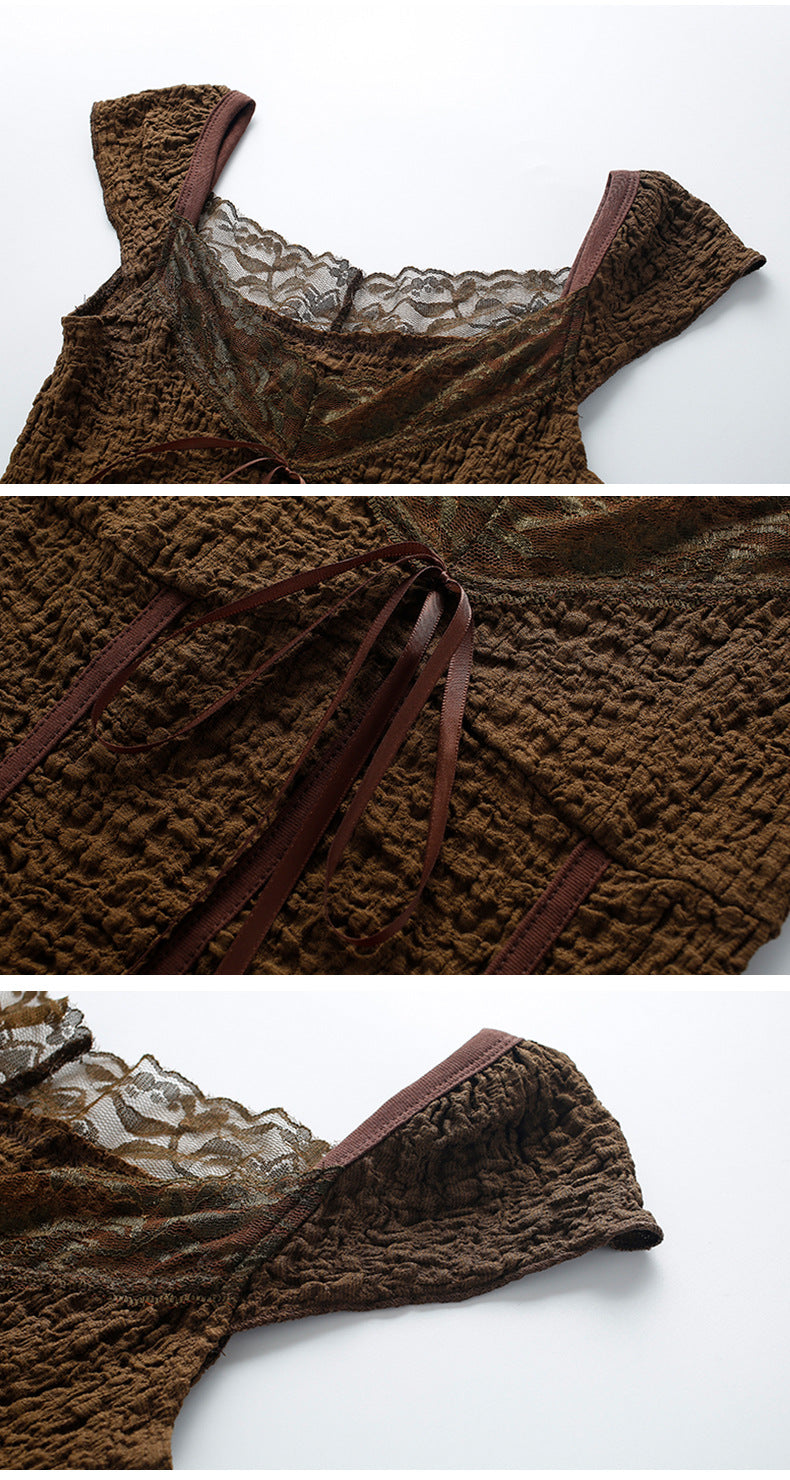 Aww! Texture Low Collar Stitching T-shirt