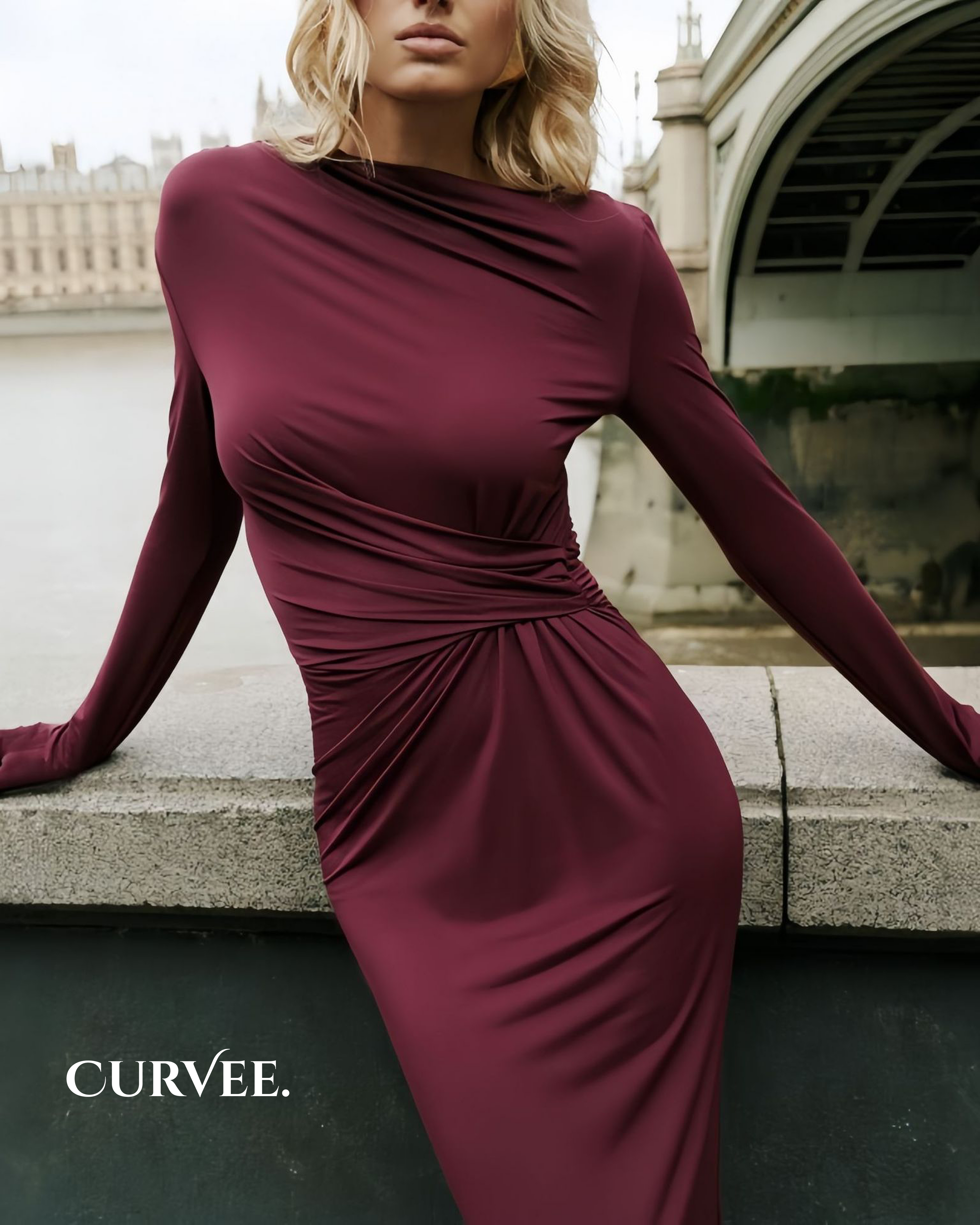 Aww! Long-Sleeved Waist-Cinching Pleated Slim Long Dress